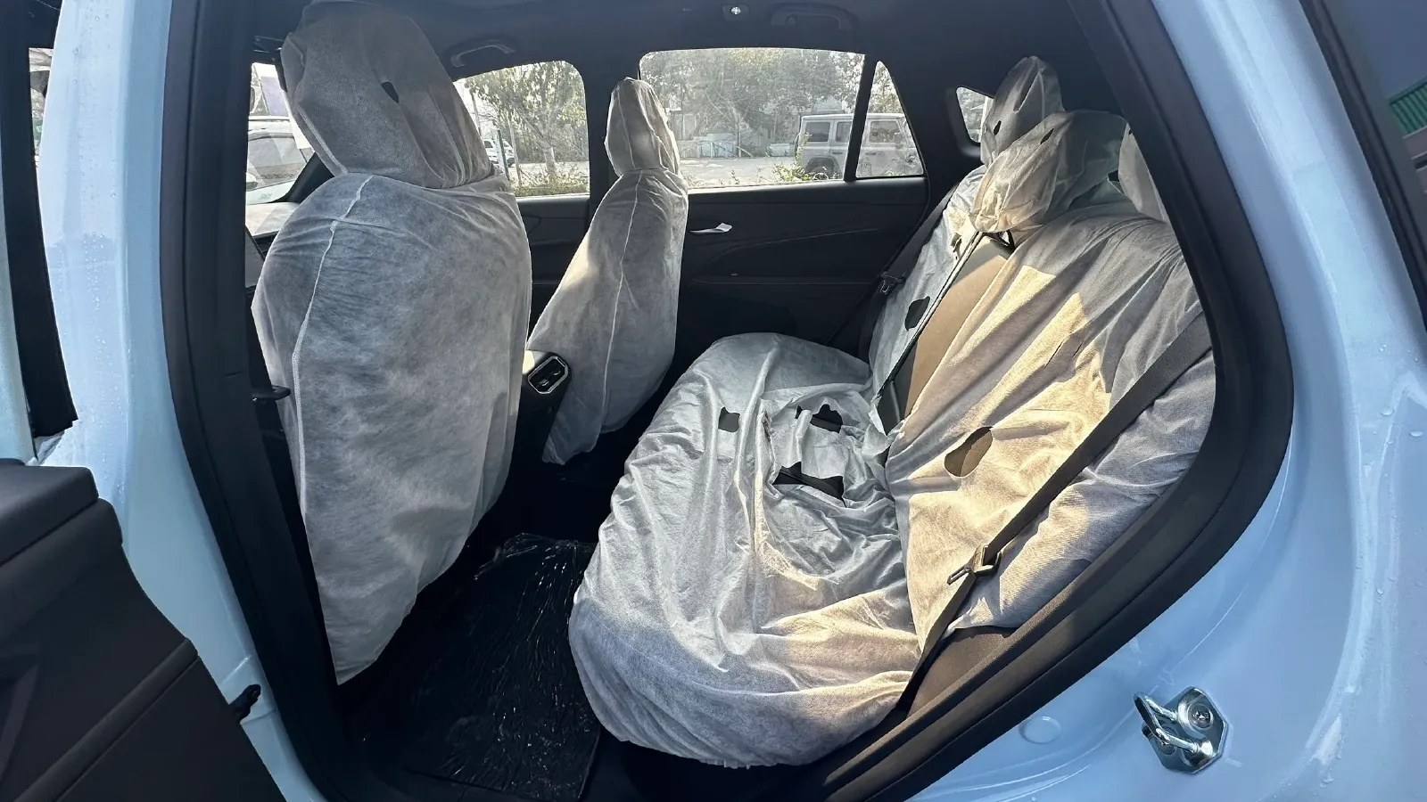 2024 Livan 7 BEV 68.03KWH,autocango,china used car exporter,china ev exporter,chinese used car exporter,chinese used ev exporter