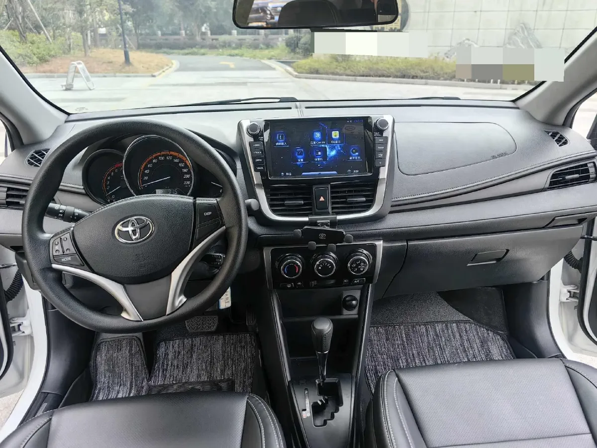 2022 Toyota Yaris L 1.5L 112HP L4 CVT,autocango,china used car exporter,china ev exporter,chinese used car exporter,chinese used ev exporter