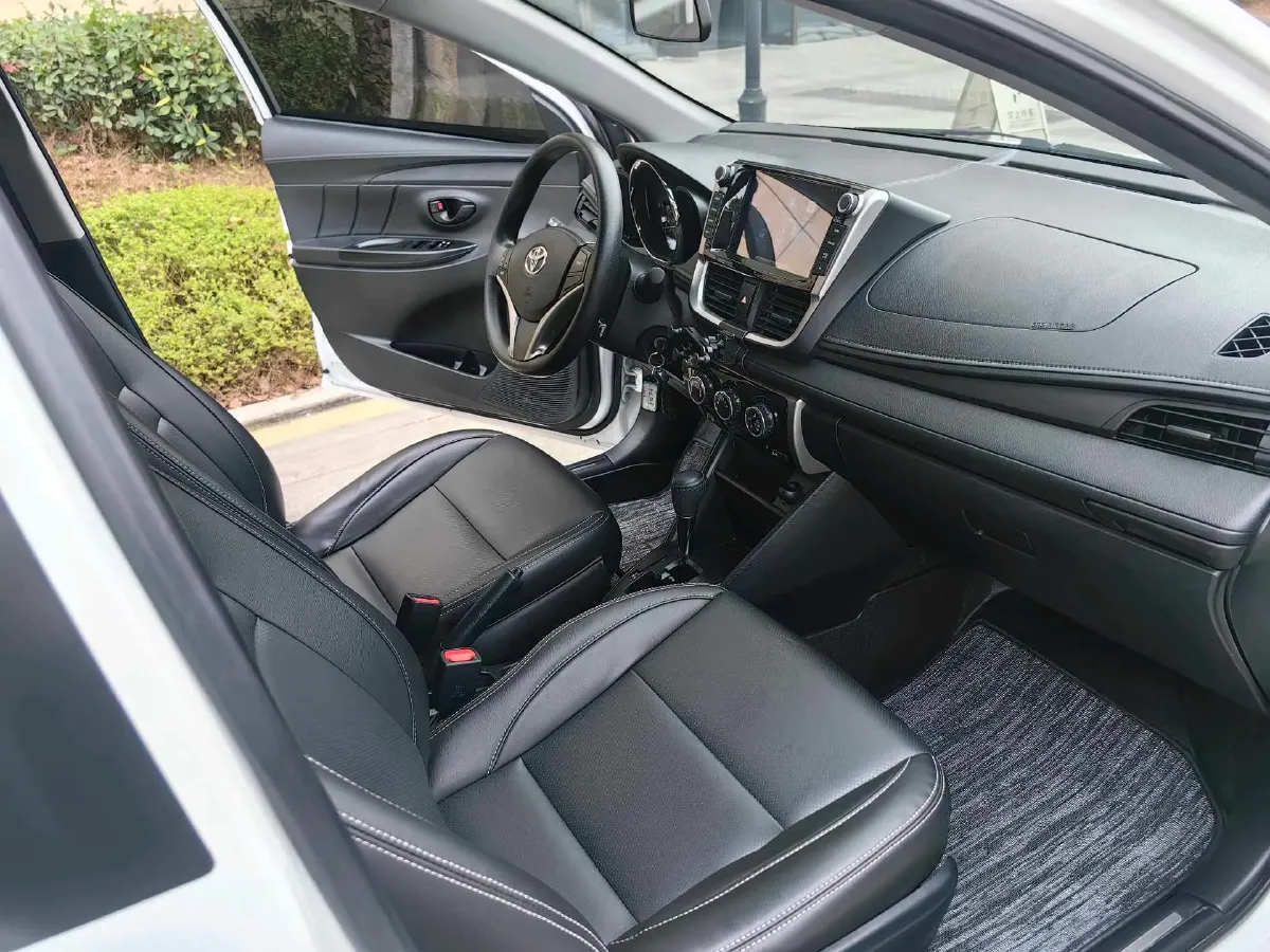 2022 Toyota Yaris L 1.5L 112HP L4 CVT,autocango,china used car exporter,china ev exporter,chinese used car exporter,chinese used ev exporter