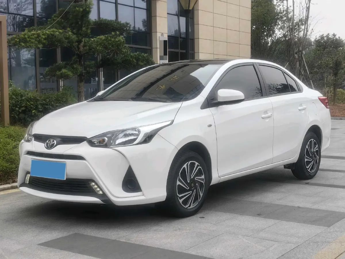 2022 Toyota Yaris L 1.5L 112HP L4 CVT,autocango,china used car exporter,china ev exporter,chinese used car exporter,chinese used ev exporter