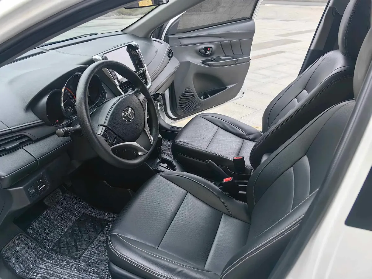 2022 Toyota Yaris L 1.5L 112HP L4 CVT,autocango,china used car exporter,china ev exporter,chinese used car exporter,chinese used ev exporter