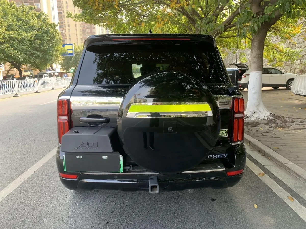 2023 Tank 500 2.0T 252HP L4 9AT PHEV 37.1KWH,autocango,china used car exporter,china ev exporter,chinese used car exporter,chinese used ev exporter