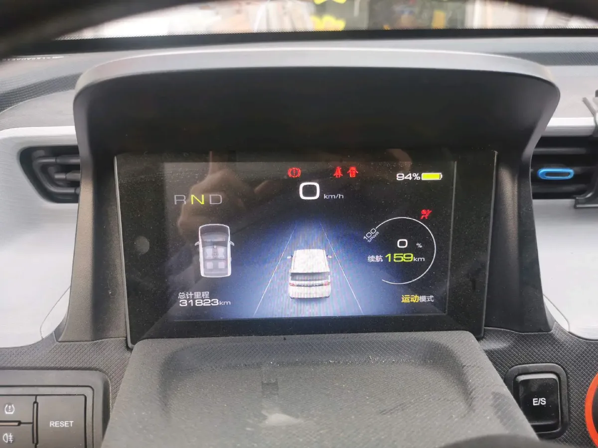 2020 WuLing HongGuang MINI EV BEV 13.8KWH,autocango,china used car exporter,china ev exporter,chinese used car exporter,chinese used ev exporter