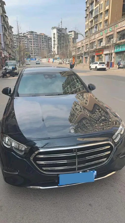2025 Mercedes-Benz E Class 2.0T 258HP L4 9AT,autocango,china used car exporter,china ev exporter,chinese used car exporter,chinese used ev exporter