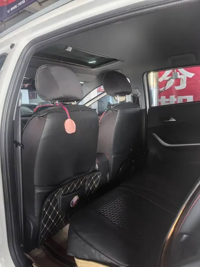 2021 Chery Tiggo 3x 1.5L 116HP L4 CVT,autocango,china used car exporter,china ev exporter,chinese used car exporter,chinese used ev exporter