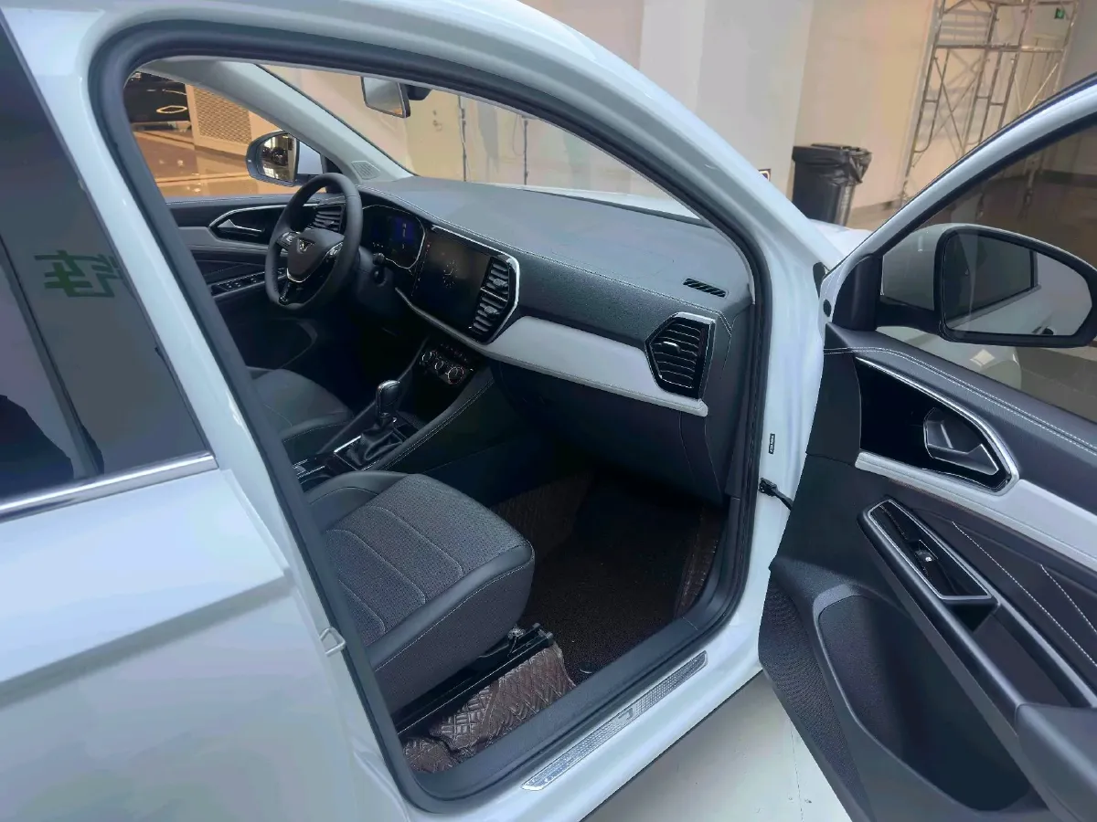 2022 Jetta VS7 1.4T 150HP L4 6AT,autocango,china used car exporter,china ev exporter,chinese used car exporter,chinese used ev exporter