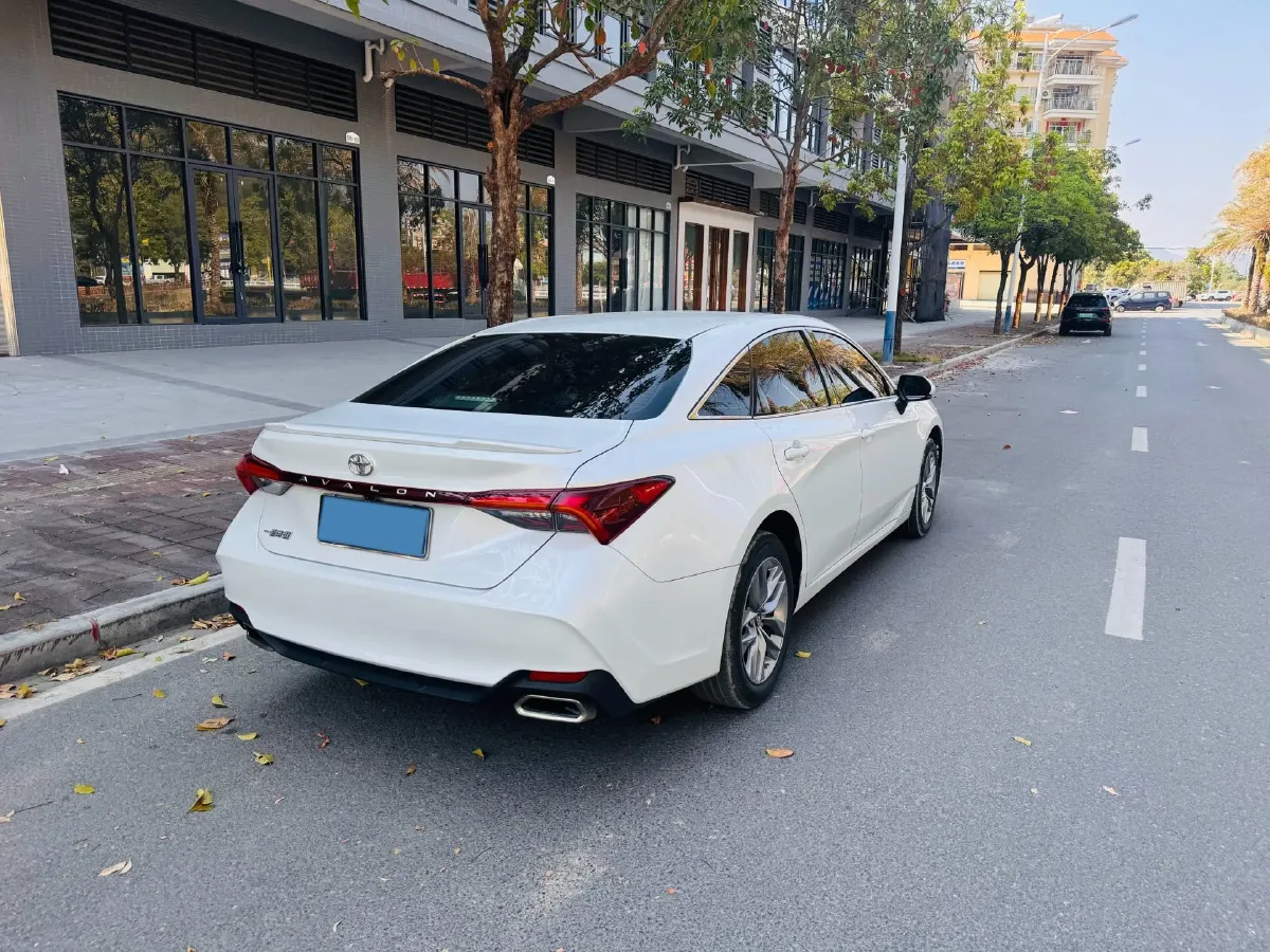 2019 Toyota Avalon 2.5L 209HP L4 8AT,autocango,china used car exporter,china ev exporter,chinese used car exporter,chinese used ev exporter