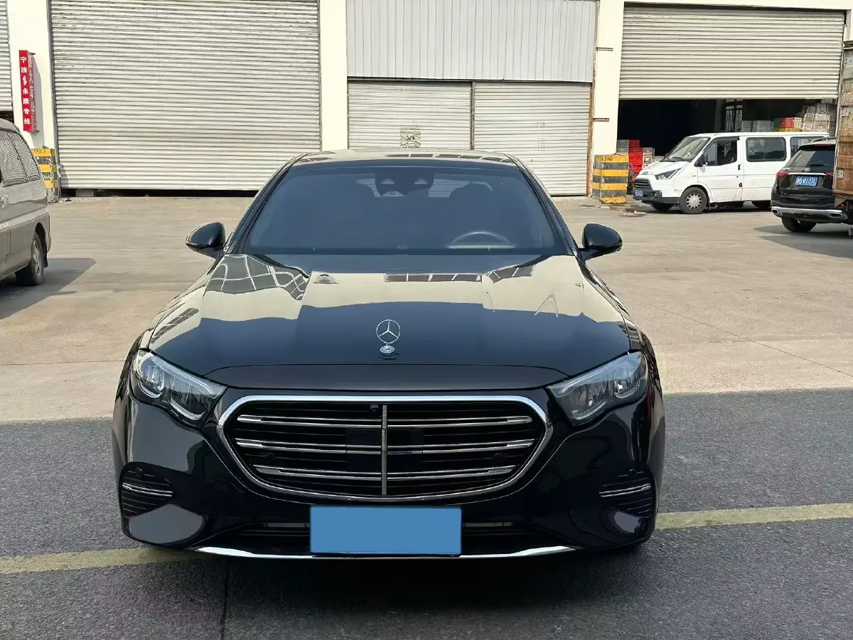 2024 Mercedes-Benz E Class 2.0T 258HP L4 9AT,autocango,china used car exporter,china ev exporter,chinese used car exporter,chinese used ev exporter