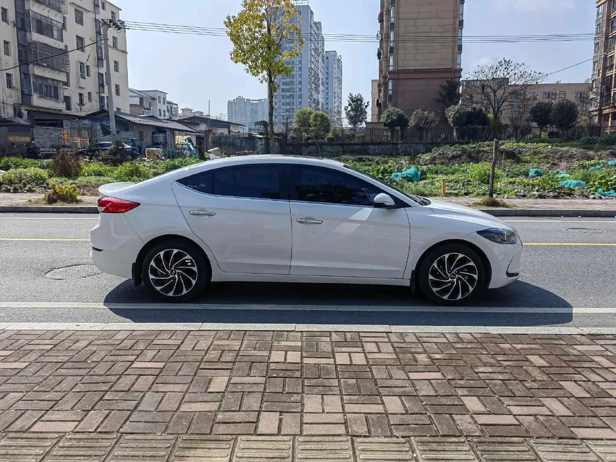 2019 Hyundai Elantra 1.5L 115HP L4 CVT,autocango,china used car exporter,china ev exporter,chinese used car exporter,chinese used ev exporter