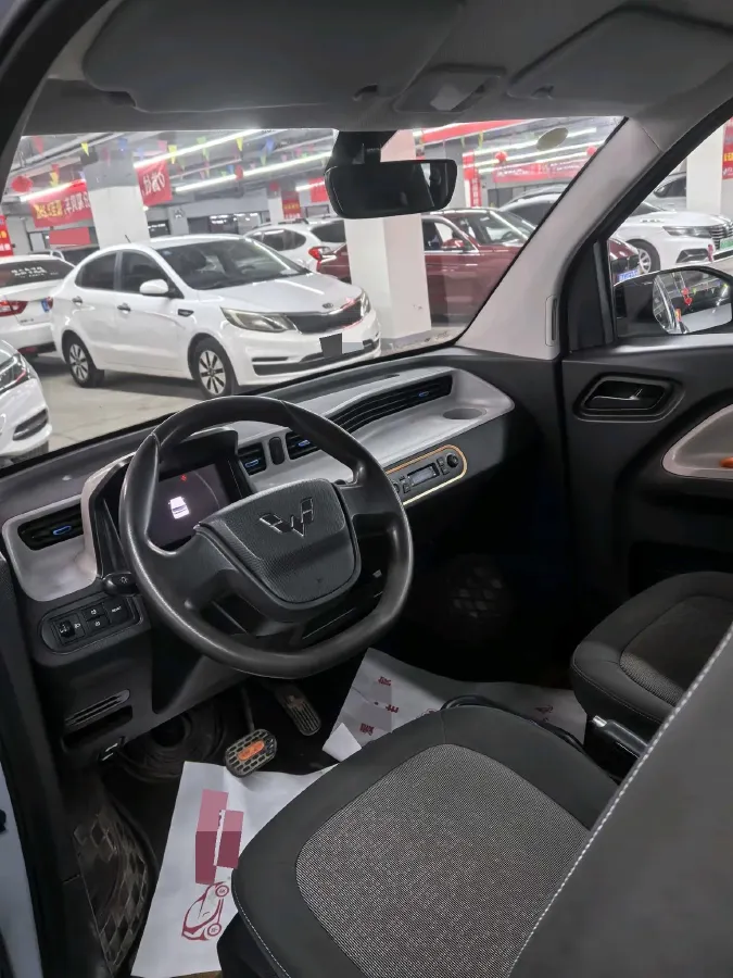 2022 WuLing HongGuang MINI EV BEV 13.9KWH,autocango,china used car exporter,china ev exporter,chinese used car exporter,chinese used ev exporter