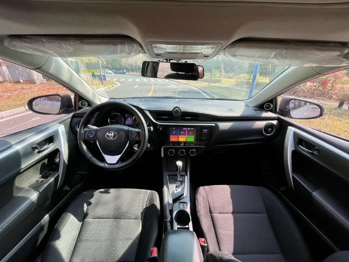 2017 Toyota Corolla 1.2T 116HP L4 CVT,autocango,china used car exporter,china ev exporter,chinese used car exporter,chinese used ev exporter