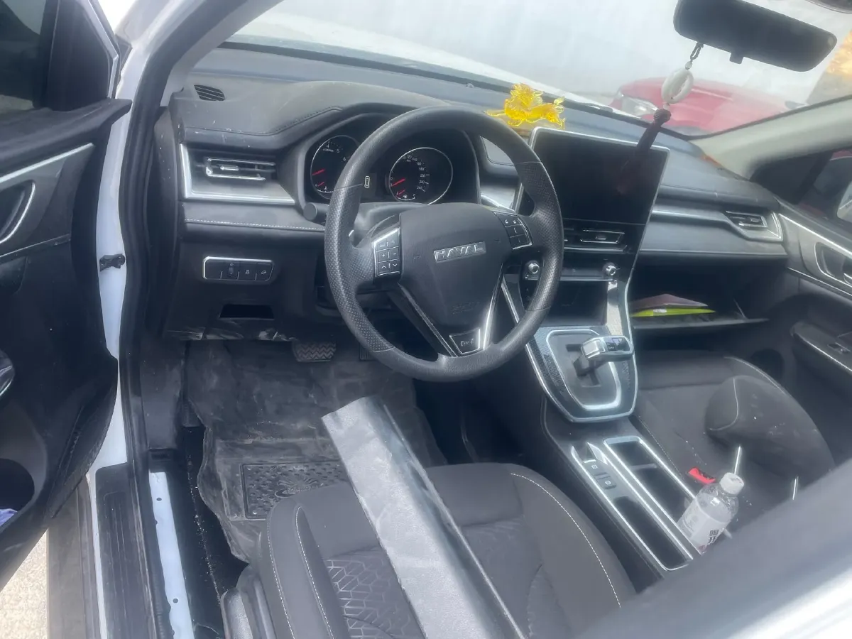 2023 Haval M6 1.5T 150HP L4 7DCT,autocango,china used car exporter,china ev exporter,chinese used car exporter,chinese used ev exporter