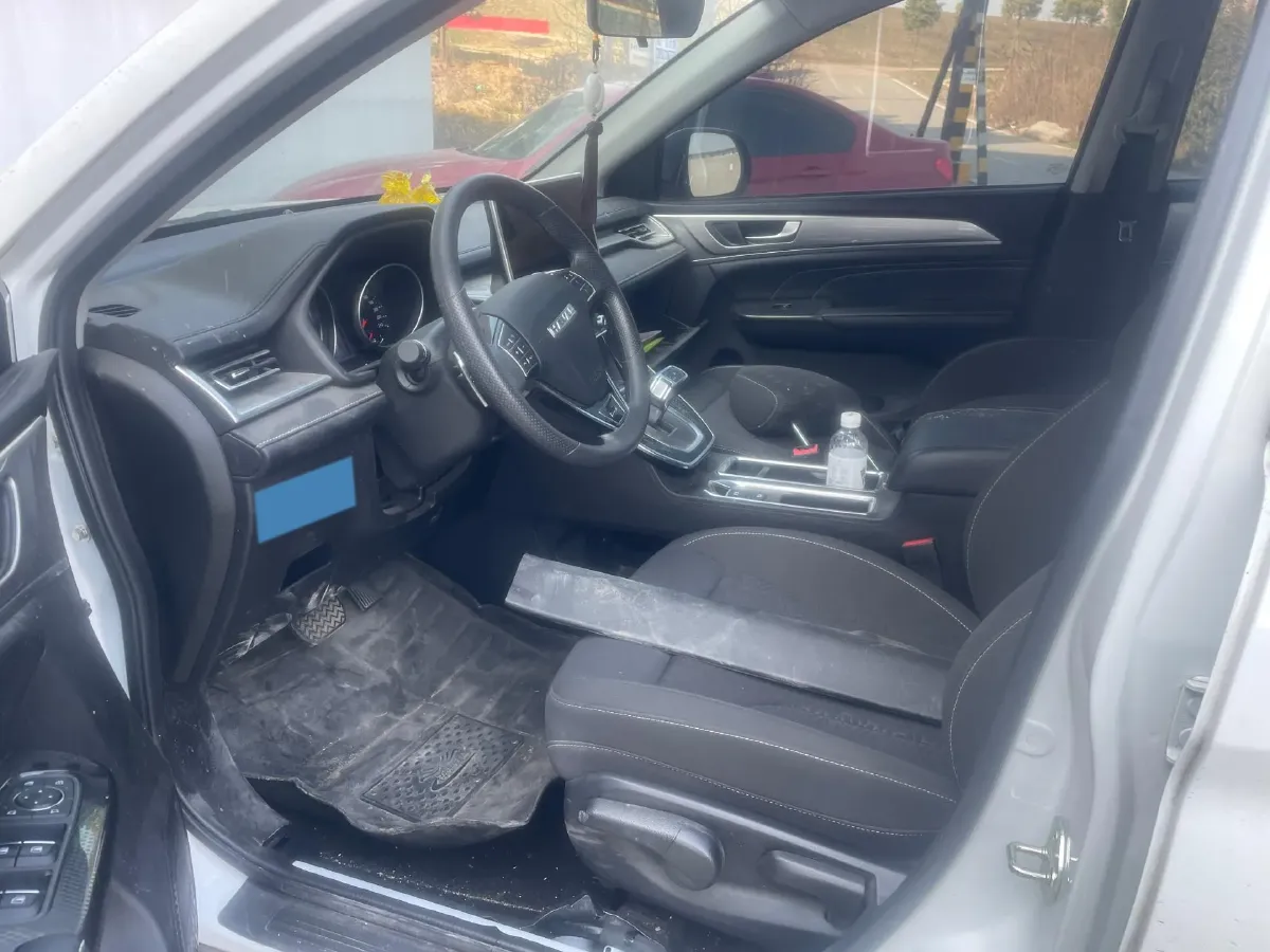 2023 Haval M6 1.5T 150HP L4 7DCT,autocango,china used car exporter,china ev exporter,chinese used car exporter,chinese used ev exporter