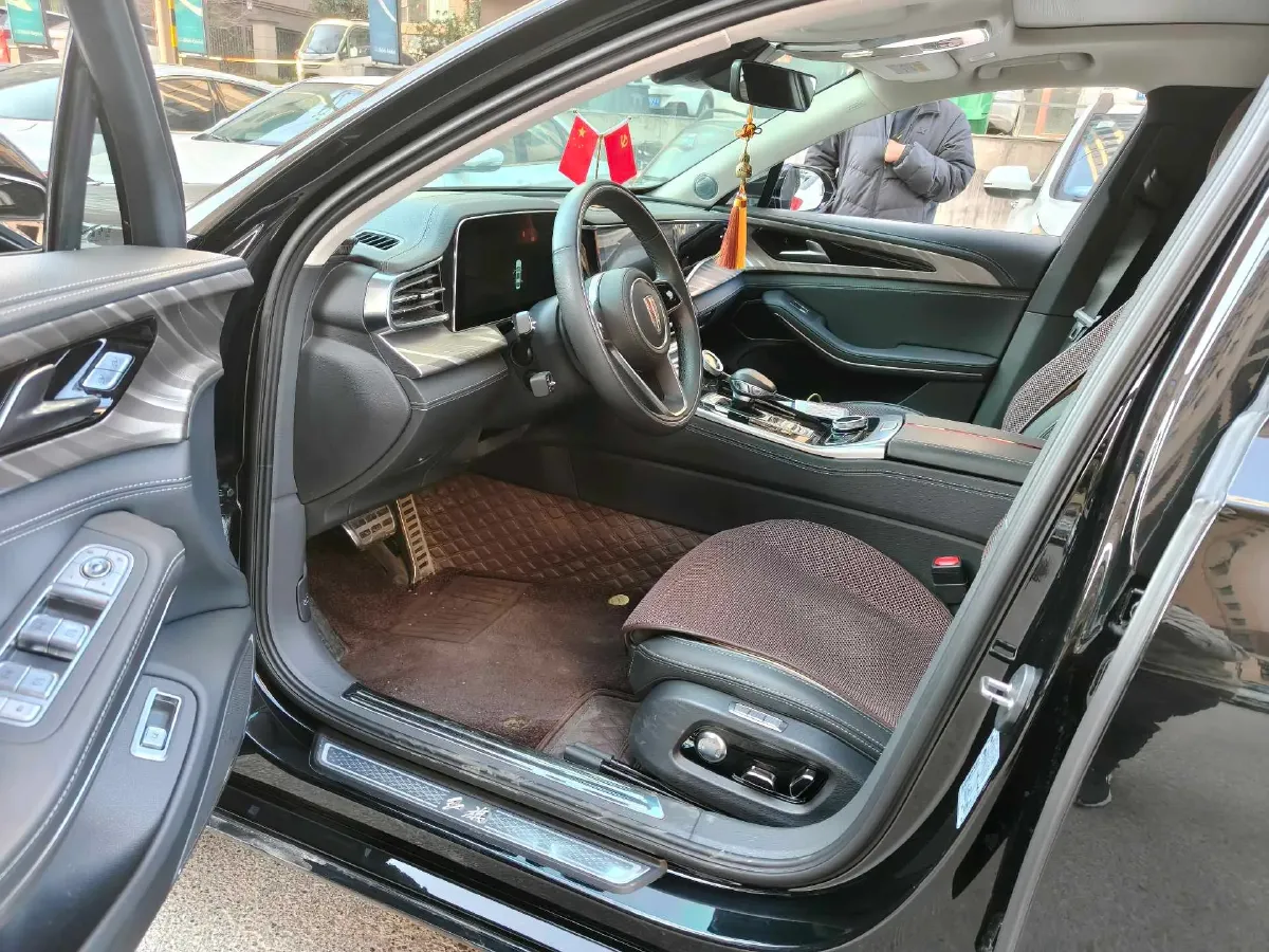 2020 HongQi H9 2.0T 252HP L4 7DCT,autocango,china used car exporter,china ev exporter,chinese used car exporter,chinese used ev exporter