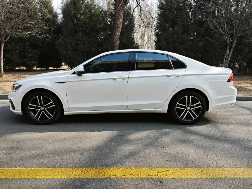 2019 Volkswagen Passat 1.4T 150HP L4 7DCT,autocango,china used car exporter,china ev exporter,chinese used car exporter,chinese used ev exporter