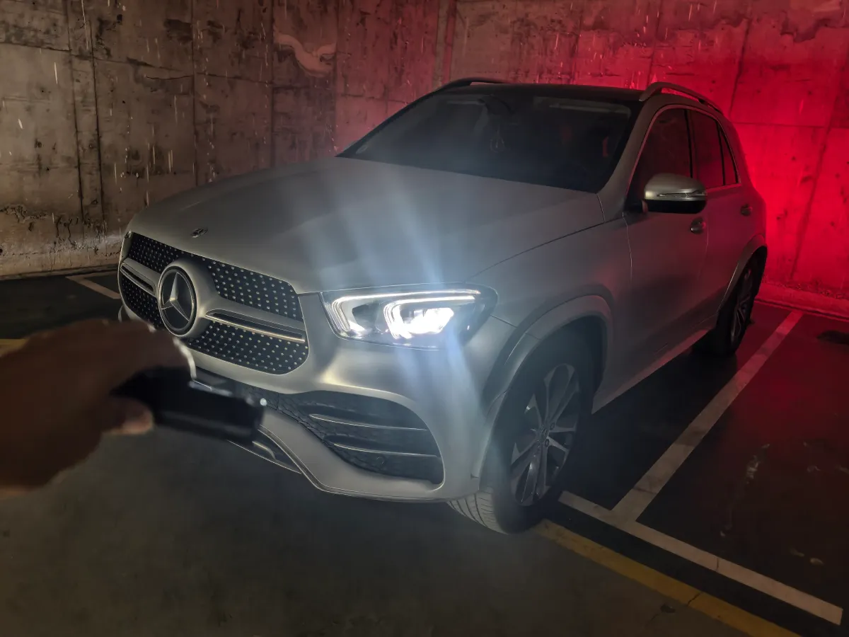 2022 Mercedes-Benz GLE Class 2.0T 258HP L4 9AT,autocango,china used car exporter,china ev exporter,chinese used car exporter,chinese used ev exporter