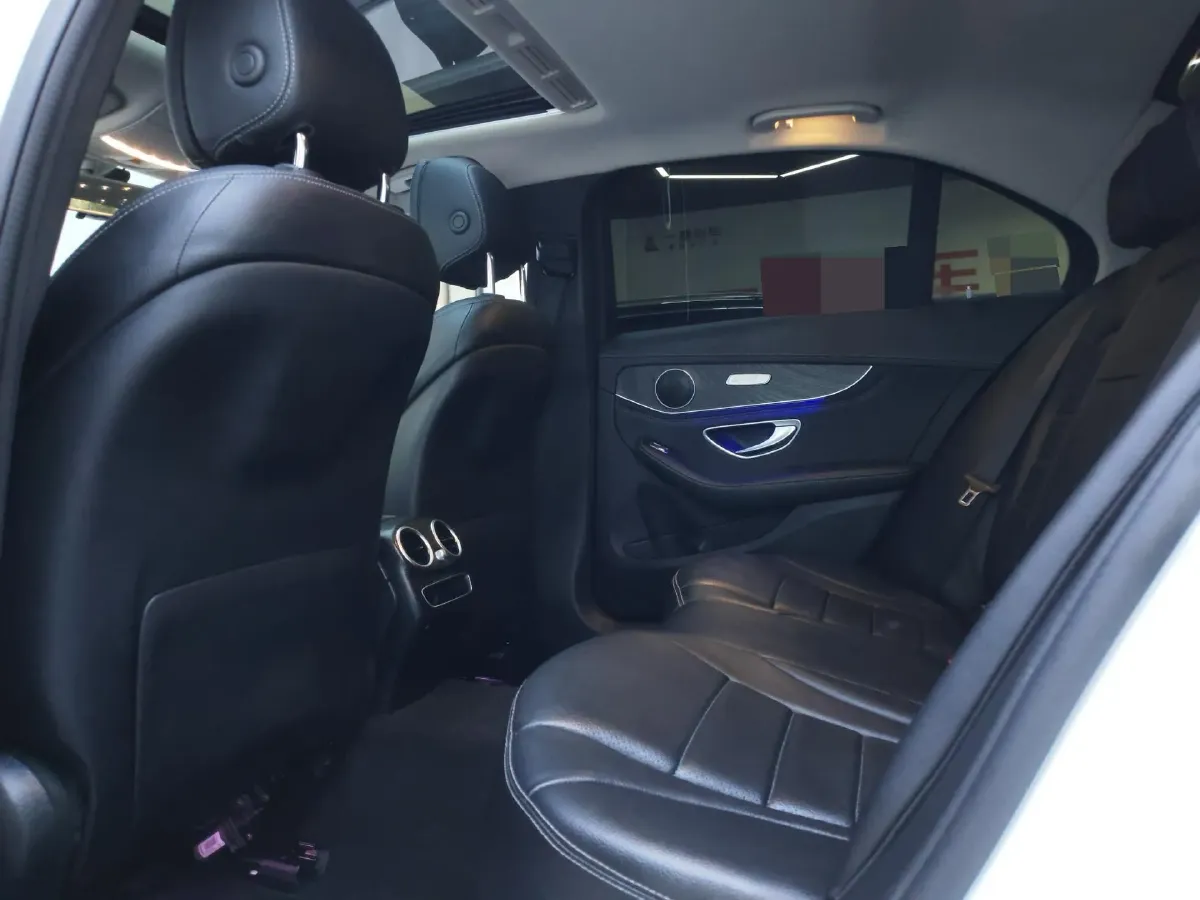 2020 Mercedes-Benz C Class 1.5T 156HP L4 9AT,autocango,china used car exporter,china ev exporter,chinese used car exporter,chinese used ev exporter