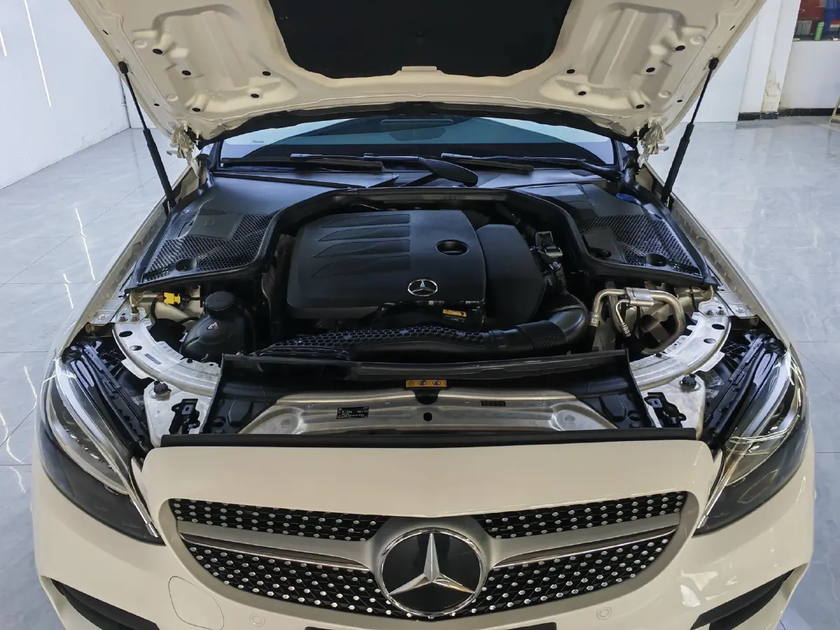 2020 Mercedes-Benz C Class 1.5T 156HP L4 9AT,autocango,china used car exporter,china ev exporter,chinese used car exporter,chinese used ev exporter