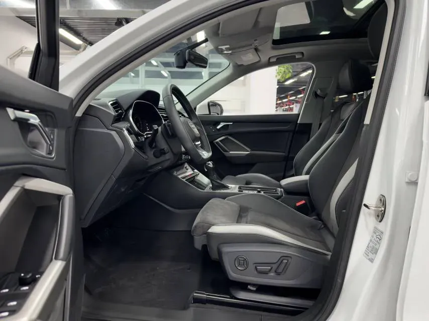 2022 Audi Q3 1.4T 150HP L4 7DCT,autocango,china used car exporter,china ev exporter,chinese used car exporter,chinese used ev exporter