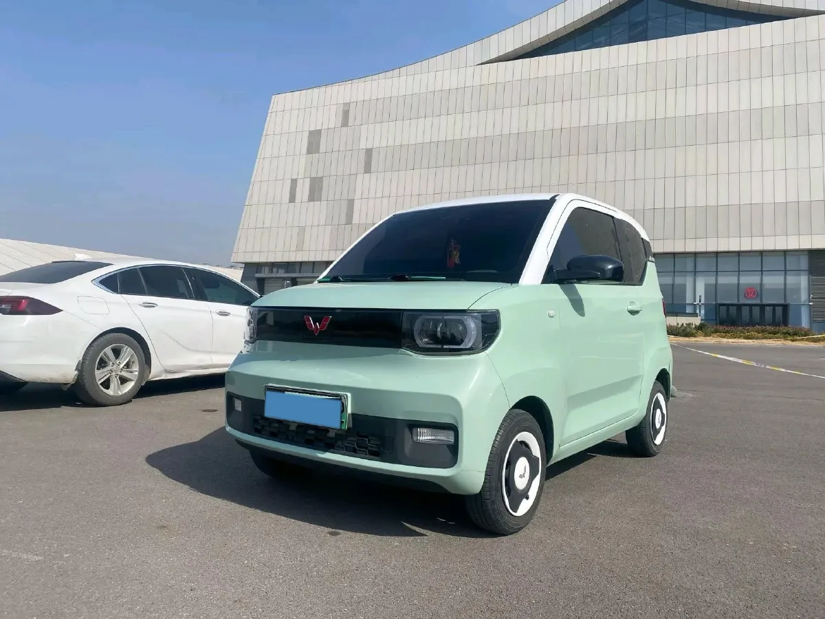 2020 WuLing HongGuang MINI EV BEV 9KWH,autocango,china used car exporter,china ev exporter,chinese used car exporter,chinese used ev exporter