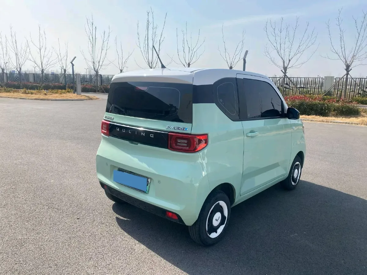 2020 WuLing HongGuang MINI EV BEV 9KWH,autocango,china used car exporter,china ev exporter,chinese used car exporter,chinese used ev exporter