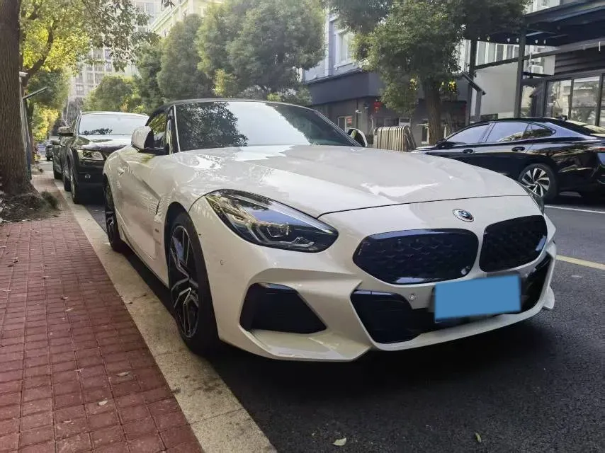 2022 BMW Z4 2.0T 197HP L4 8AT,autocango,china used car exporter,china ev exporter,chinese used car exporter,chinese used ev exporter