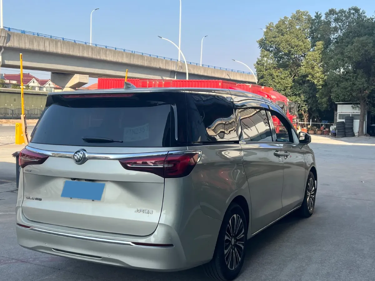2020 Buick GL8 2.0T 237HP L4 9AT,autocango,china used car exporter,china ev exporter,chinese used car exporter,chinese used ev exporter