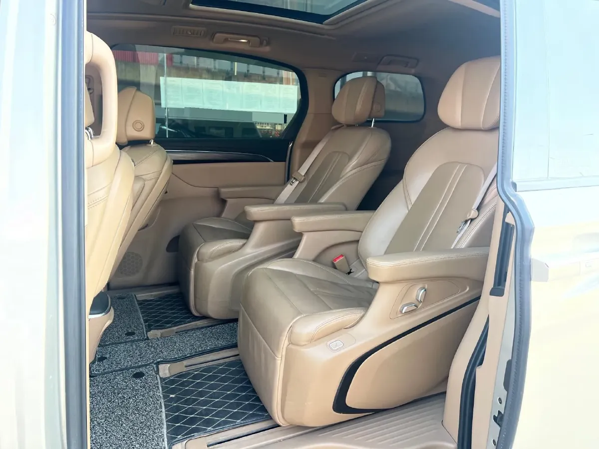 2020 Buick GL8 2.0T 237HP L4 9AT,autocango,china used car exporter,china ev exporter,chinese used car exporter,chinese used ev exporter