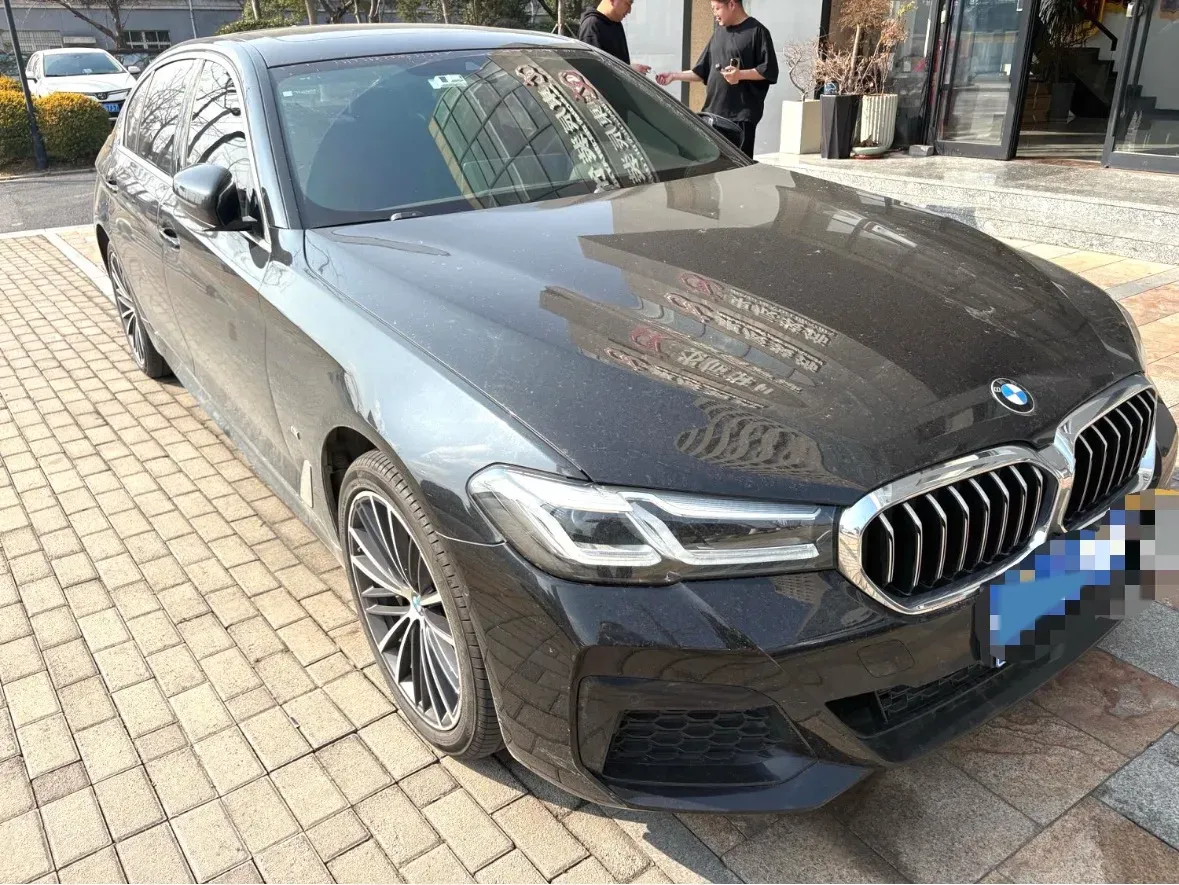 2021 BMW 5 Series 2.0T 252HP L4 8AT,autocango,china used car exporter,china ev exporter,chinese used car exporter,chinese used ev exporter