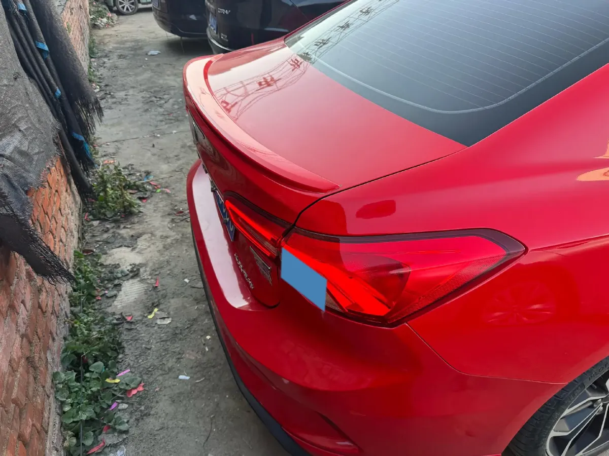 2021 Ford Focus 1.5T 174HP L3 8AT,autocango,china used car exporter,china ev exporter,chinese used car exporter,chinese used ev exporter