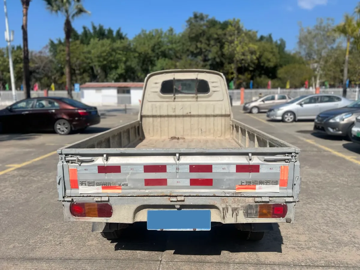 2020 WuLing RongGuang Mini Truck 1.5L 99HP L4 5MT,autocango,china used car exporter,china ev exporter,chinese used car exporter,chinese used ev exporter