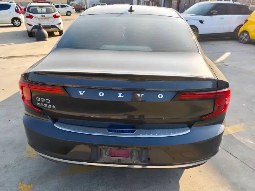 2021 Volvo S90 2.0T 250HP L4 8AT,autocango,china used car exporter,china ev exporter,chinese used car exporter,chinese used ev exporter