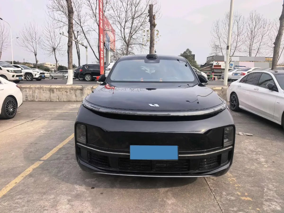 2025 Li L9 Range Extended 154HP REEV,autocango,china used car exporter,china ev exporter,chinese used car exporter,chinese used ev exporter