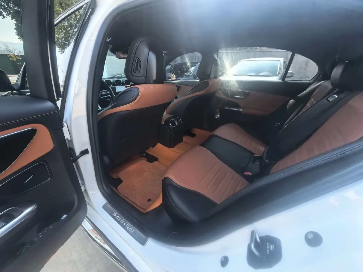 2023 Mercedes-Benz C Class 1.5T 204HP L4 9AT,autocango,china used car exporter,china ev exporter,chinese used car exporter,chinese used ev exporter