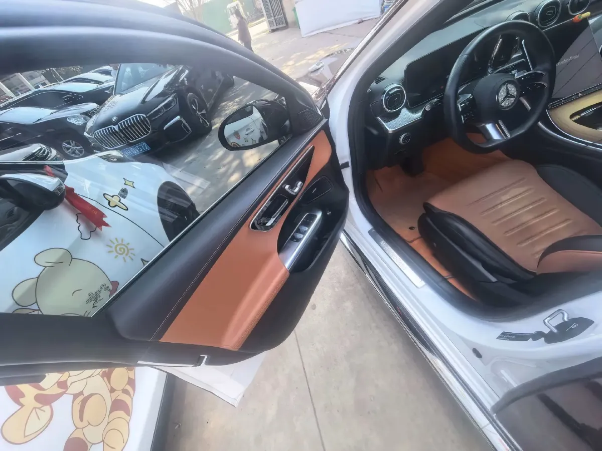 2023 Mercedes-Benz C Class 1.5T 204HP L4 9AT,autocango,china used car exporter,china ev exporter,chinese used car exporter,chinese used ev exporter