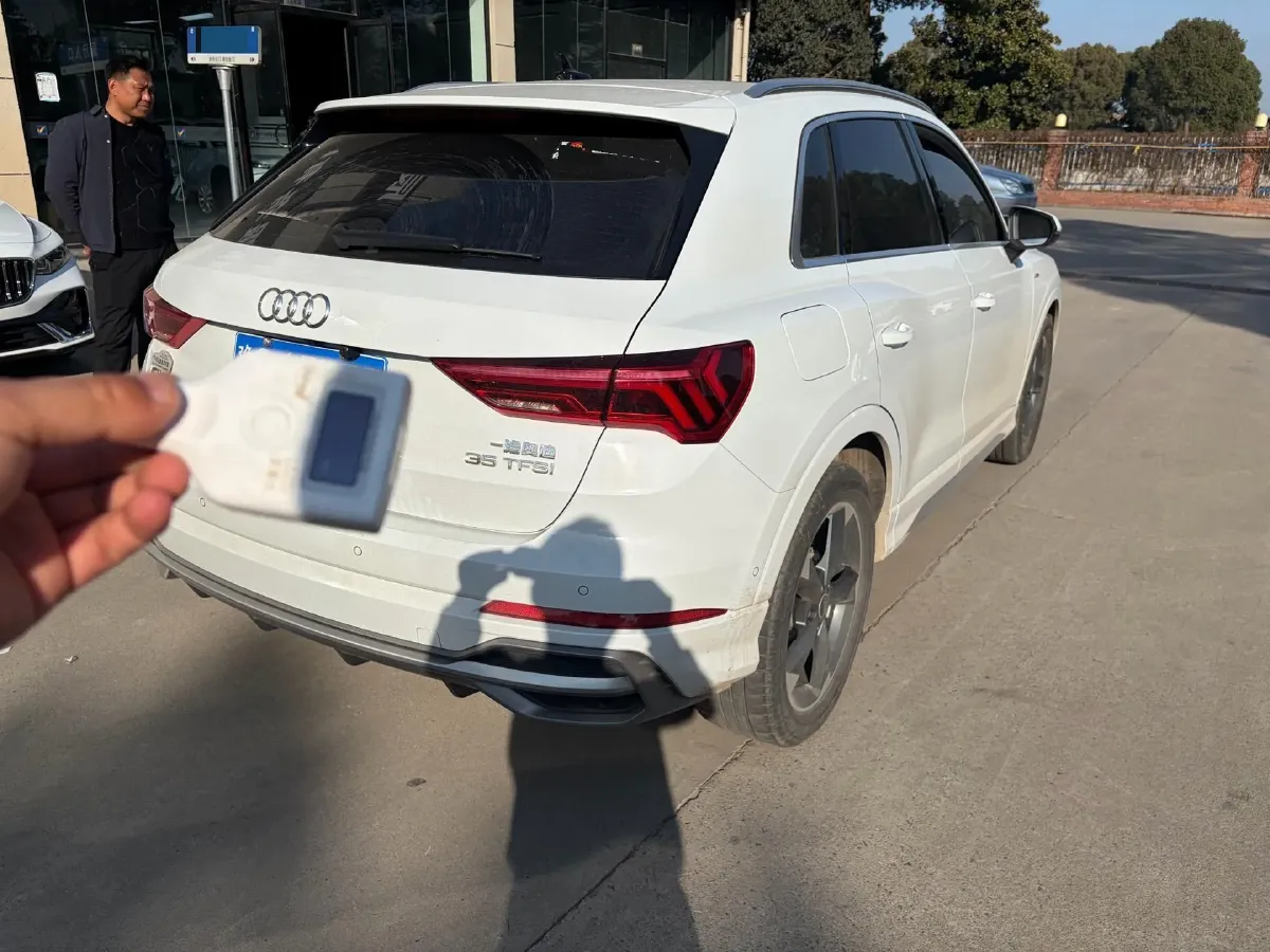 2022 Audi Q3 1.4T 150HP L4 7DCT,autocango,china used car exporter,china ev exporter,chinese used car exporter,chinese used ev exporter