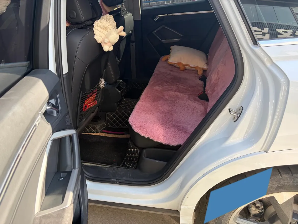 2022 Audi Q3 1.4T 150HP L4 7DCT,autocango,china used car exporter,china ev exporter,chinese used car exporter,chinese used ev exporter