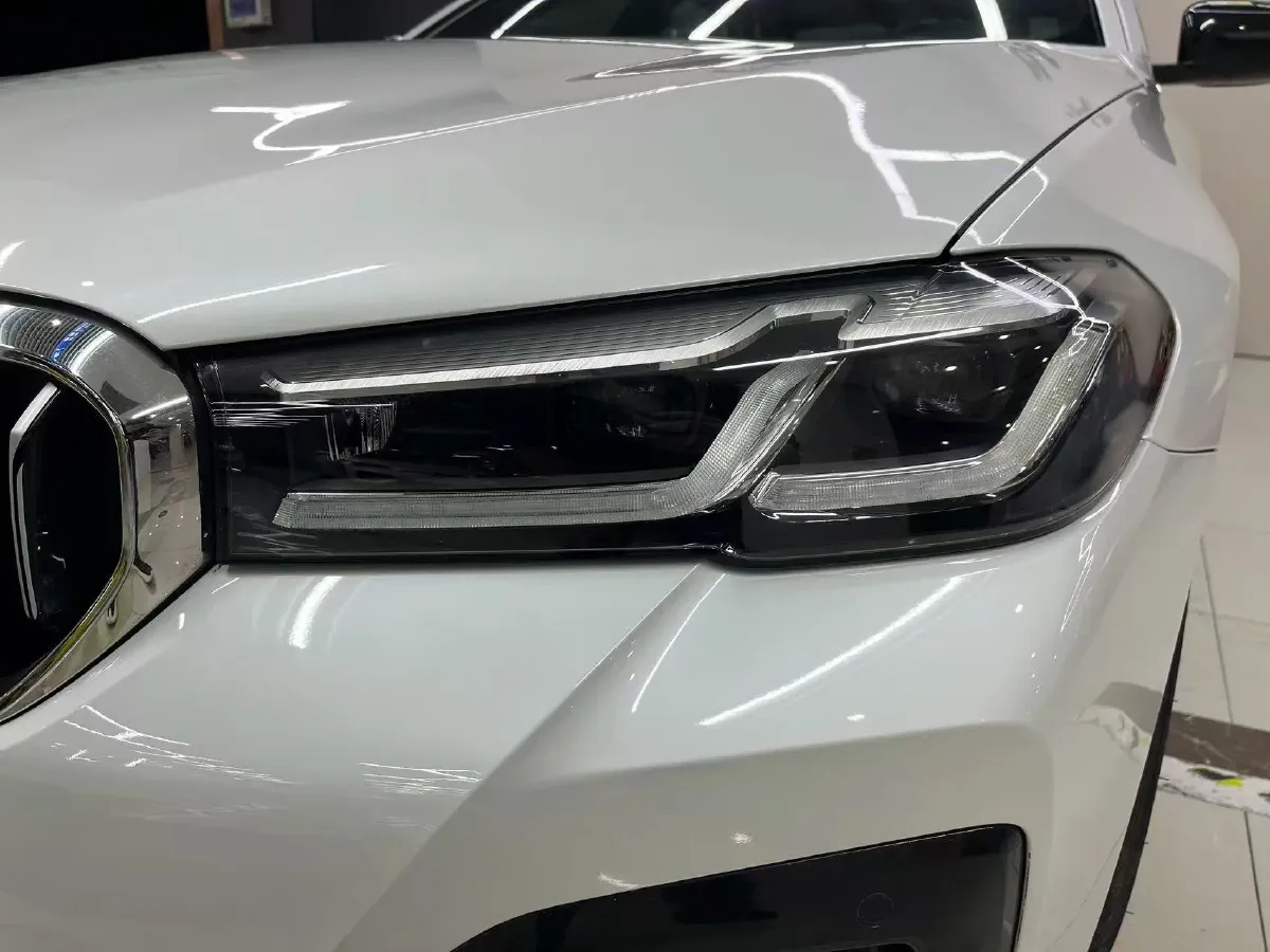 2021 BMW 5 Series 2.0T 184HP L4 8AT,autocango,china used car exporter,china ev exporter,chinese used car exporter,chinese used ev exporter