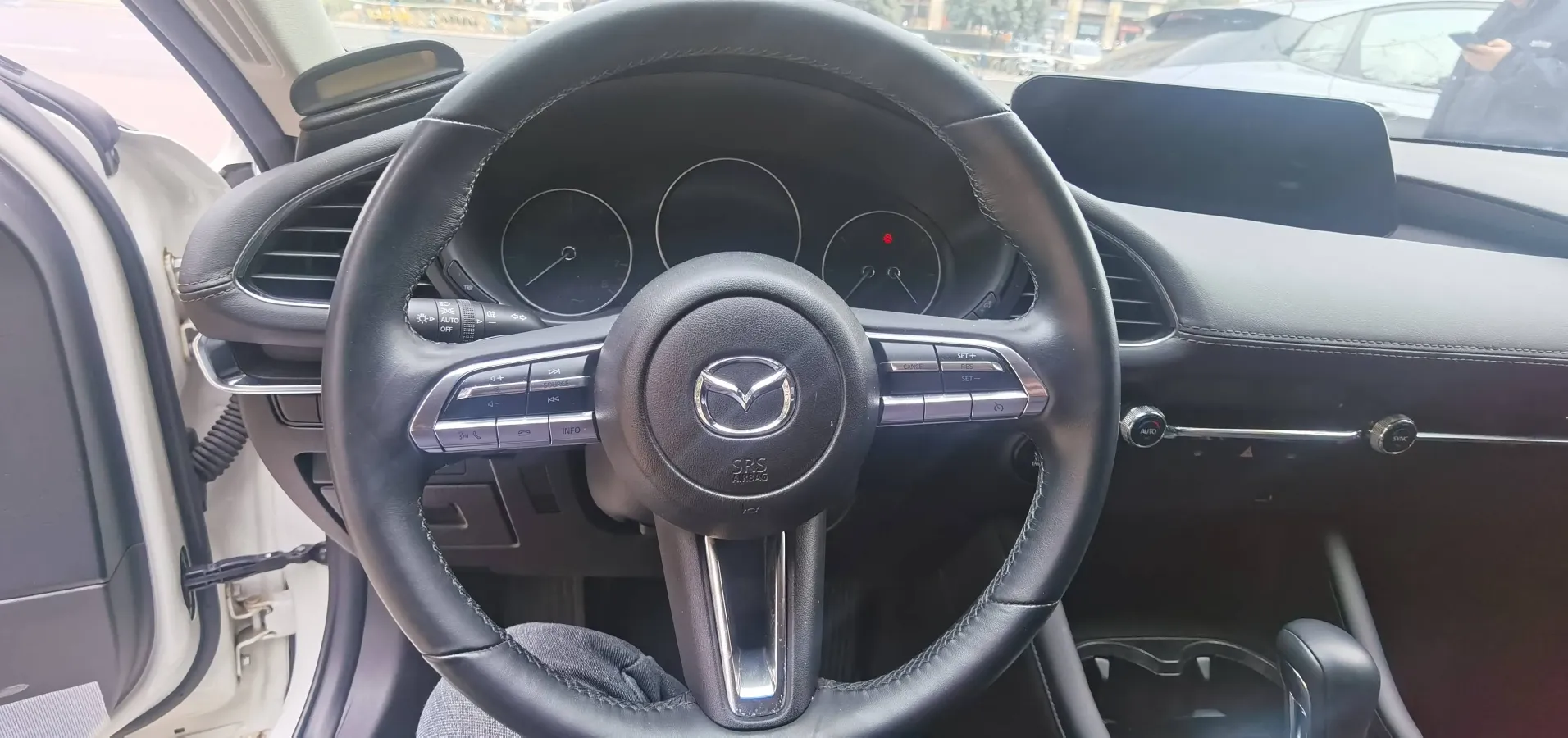 2021 Mazda 3 Axela 2.0L 158HP L4 6AT,autocango,china used car exporter,china ev exporter,chinese used car exporter,chinese used ev exporter