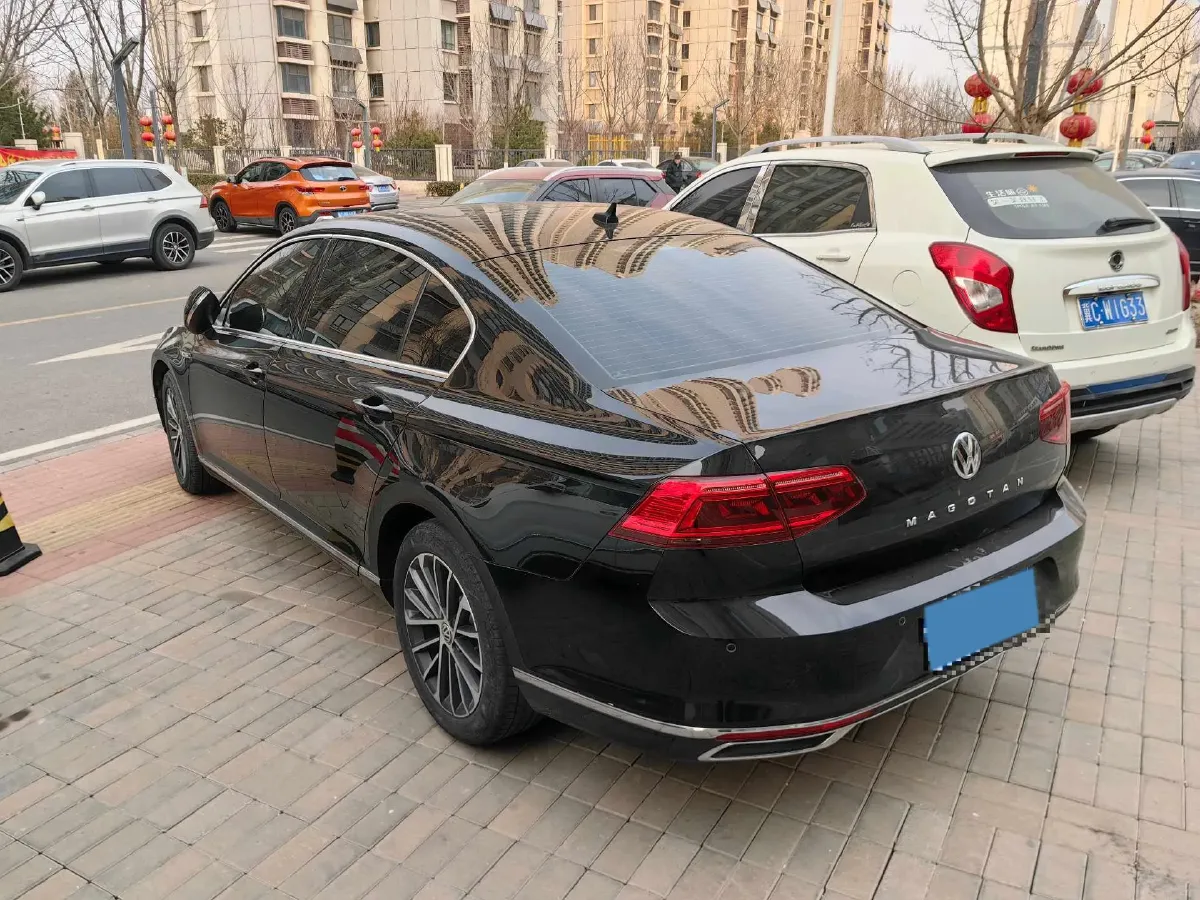 2020 Volkswagen Magotan 2.0T 186HP L4 7DCT,autocango,china used car exporter,china ev exporter,chinese used car exporter,chinese used ev exporter