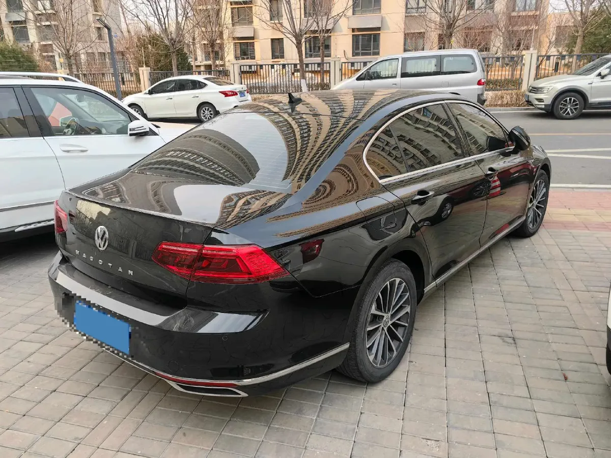 2020 Volkswagen Magotan 2.0T 186HP L4 7DCT,autocango,china used car exporter,china ev exporter,chinese used car exporter,chinese used ev exporter