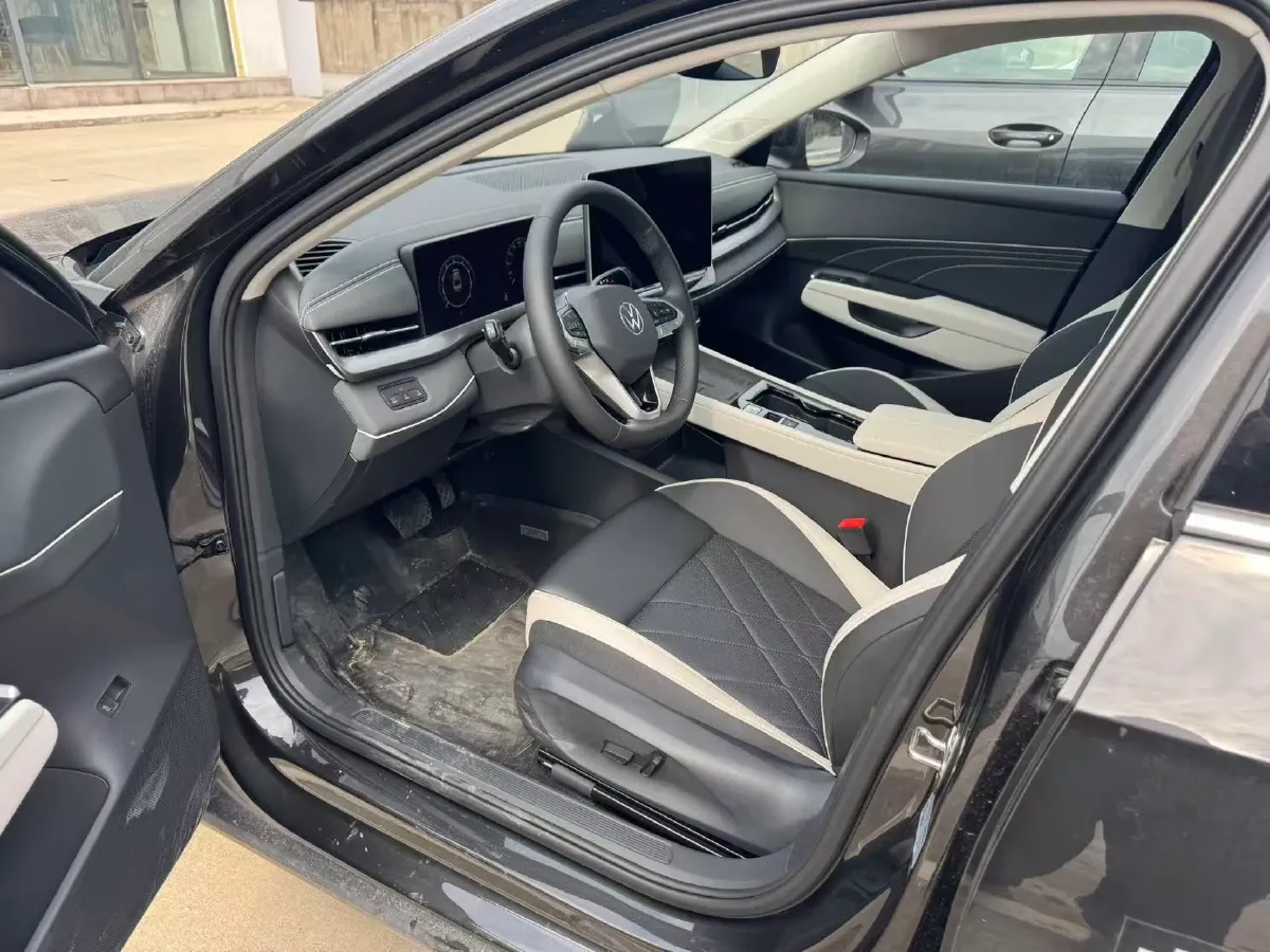 2026 Volkswagen Sagitar 1.5T 160HP L4 7DCT,autocango,china used car exporter,china ev exporter,chinese used car exporter,chinese used ev exporter