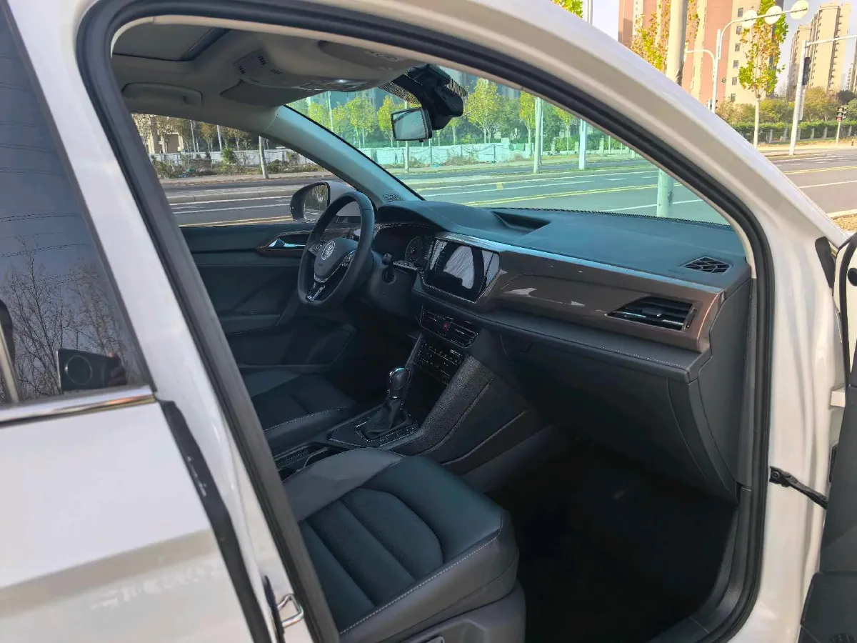 2021 Volkswagen Tharu 1.4T 150HP L4 7DCT,autocango,china used car exporter,china ev exporter,chinese used car exporter,chinese used ev exporter