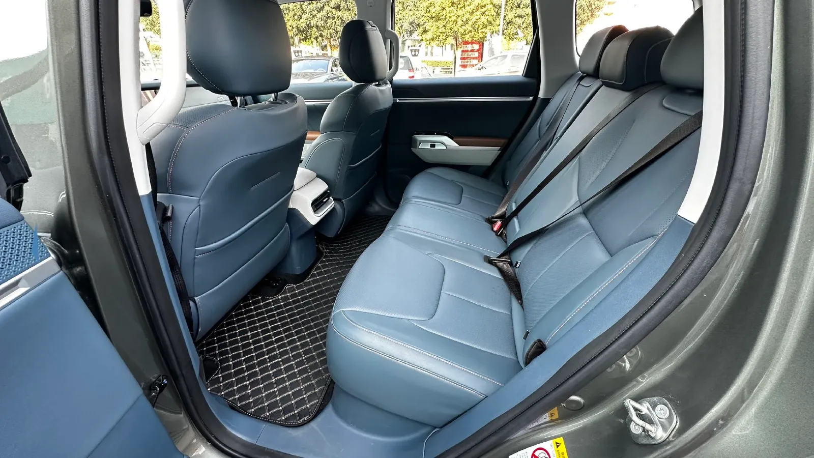 2024 Deepal G318 REEV 150HP REEV 35.07KWH,autocango,china used car exporter,china ev exporter,chinese used car exporter,chinese used ev exporter