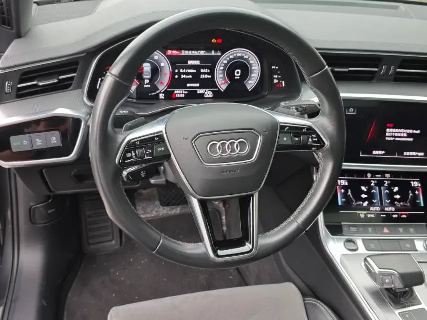 2022 Audi A6L 2.0T 224HP L4 7DCT,autocango,china used car exporter,china ev exporter,chinese used car exporter,chinese used ev exporter