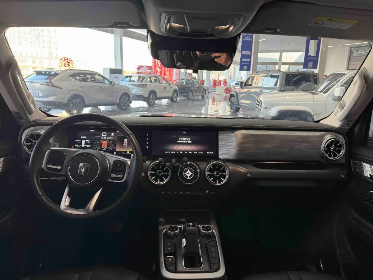 2023 Tank 300 2.0T 227HP L4 8AT,autocango,china used car exporter,china ev exporter,chinese used car exporter,chinese used ev exporter