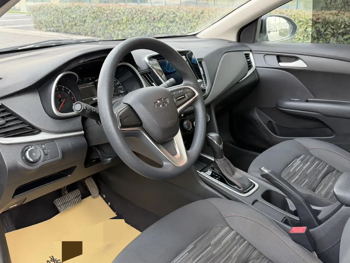 2019 Chevrolet Monza 1.0T 125HP L3 6DCT,autocango,china used car exporter,china ev exporter,chinese used car exporter,chinese used ev exporter