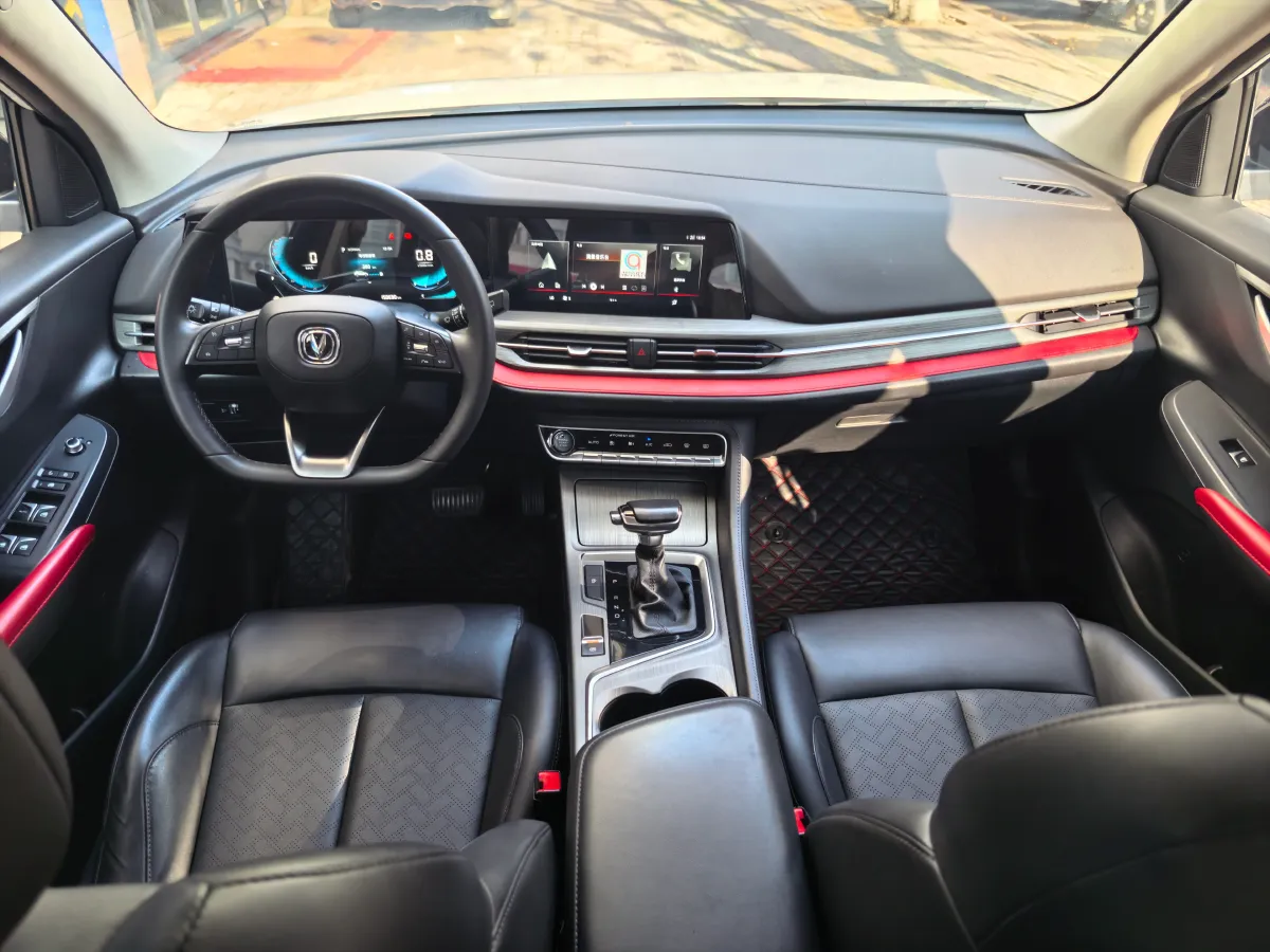 2021 ChangAn CS55 Plus 1.5T 180HP L4 7DCT,autocango,china used car exporter,china ev exporter,chinese used car exporter,chinese used ev exporter