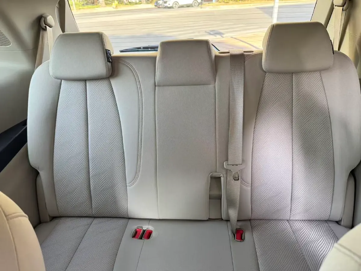 2018 Buick GL8 2.0T 260HP L4 6AT,autocango,china used car exporter,china ev exporter,chinese used car exporter,chinese used ev exporter