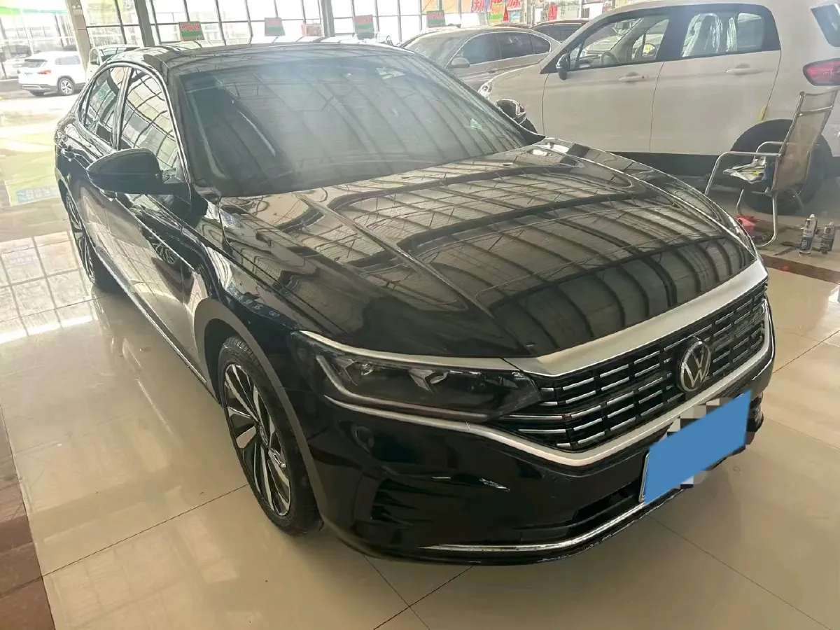 2020 Volkswagen Passat 2.0T 186HP L4 7DCT,autocango,china used car exporter,china ev exporter,chinese used car exporter,chinese used ev exporter